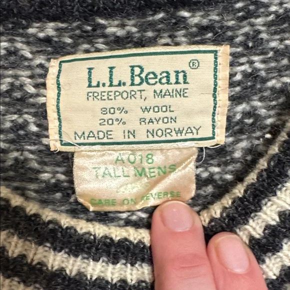 Vintage LL Bean Norwegian Birdseye Wool Sweater Made in Norway Fisherman Knit - Picture 2 of 7